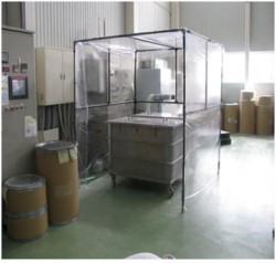 製品充填時に飛散する粉塵の拡散防止