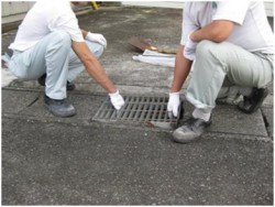 グレーチング取り外し作業