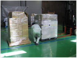 出荷前製品確認作業